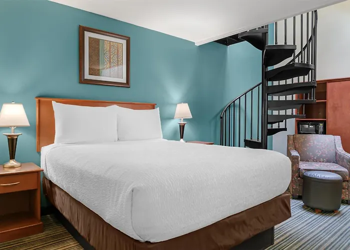 Best Western Plus Traverse City