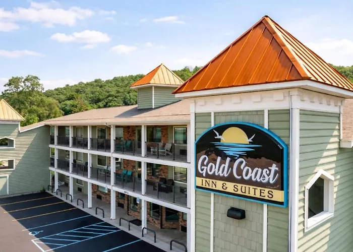 Gold Coast Inn - At The Bay In Traverse City